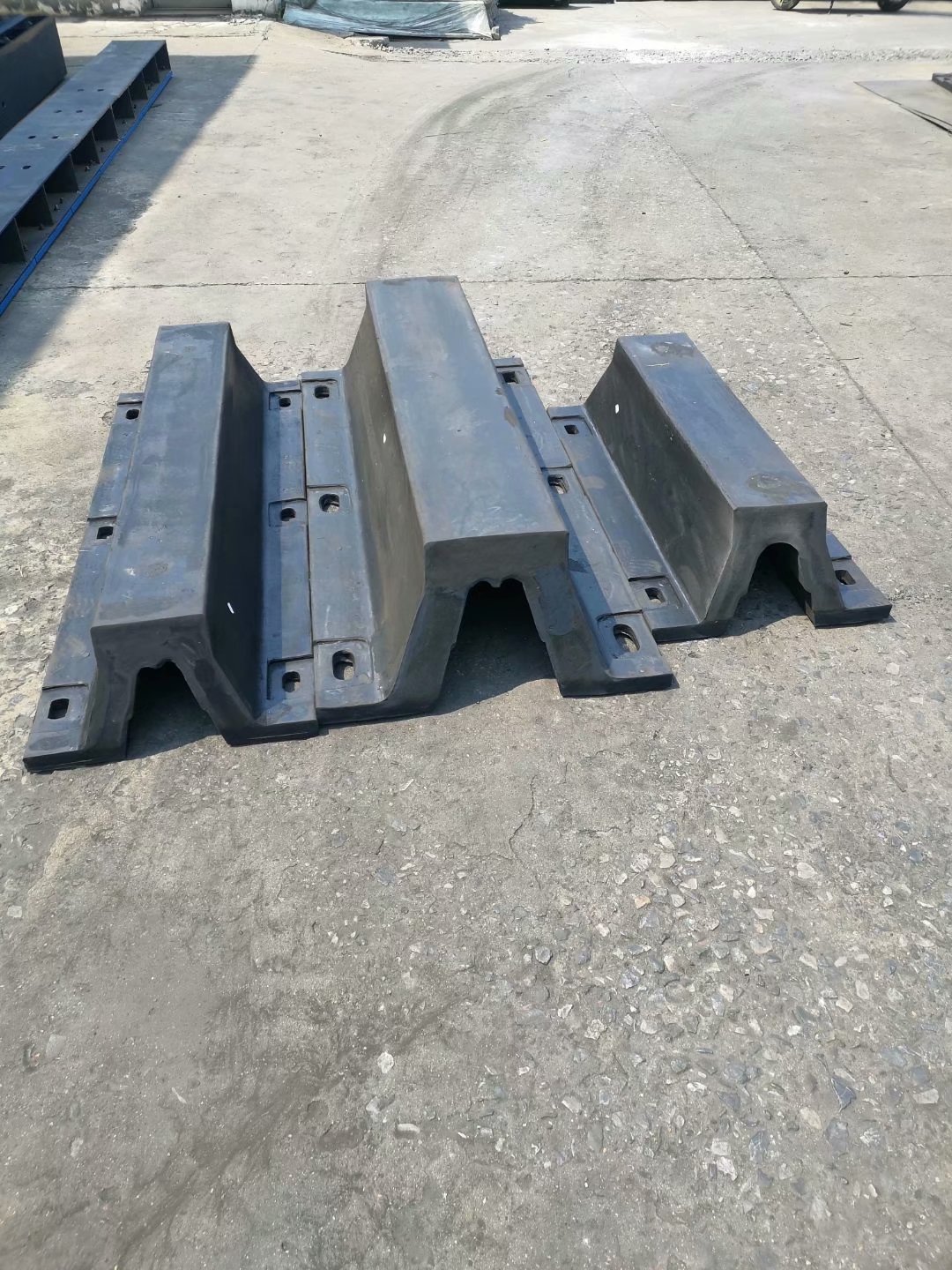 SA(DA)型橡胶护舷